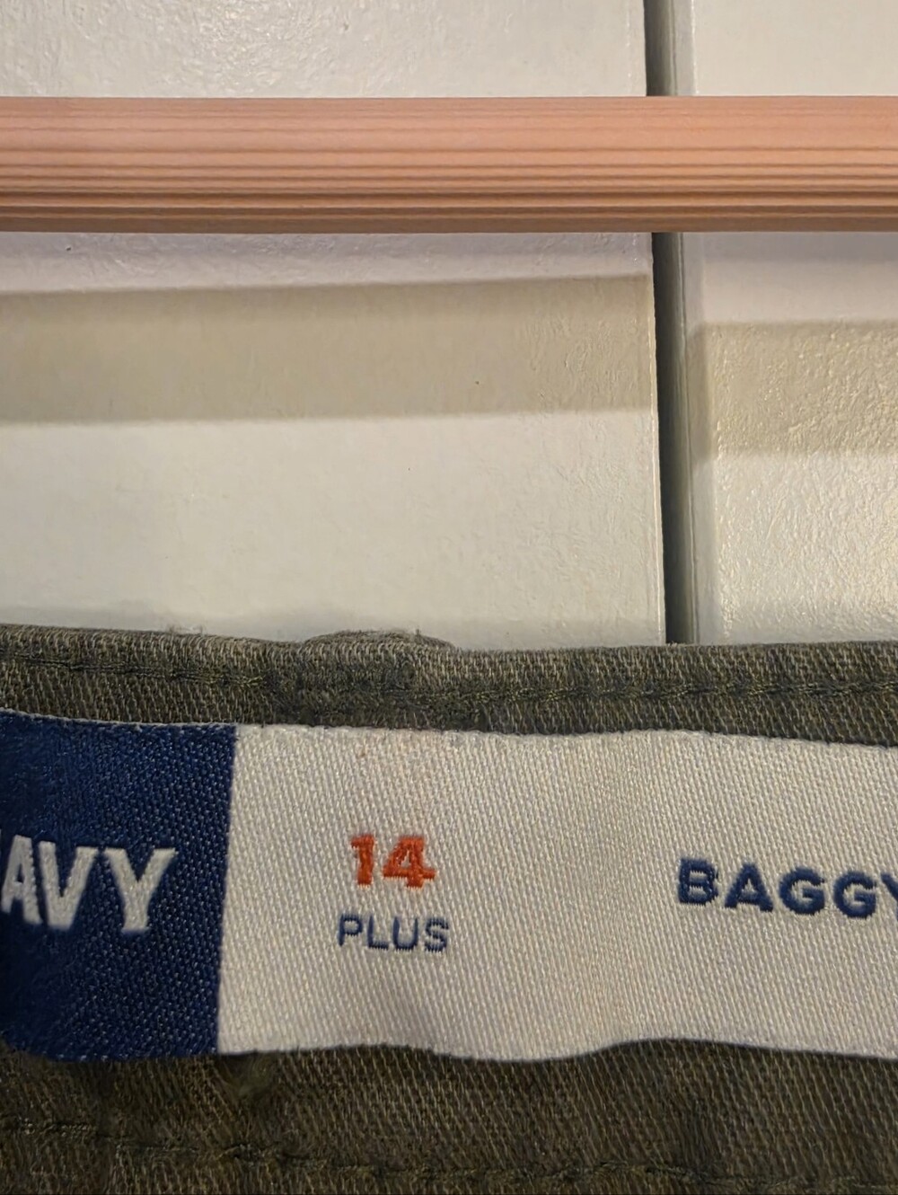 Old Navy Olive Green Baggy Chino Pants Boys size 14 Plus - Picture 5 of 7